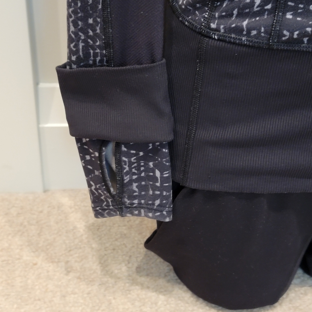 LULULEMON Grey Daily Practice Jacket - Picture 3 of 13
